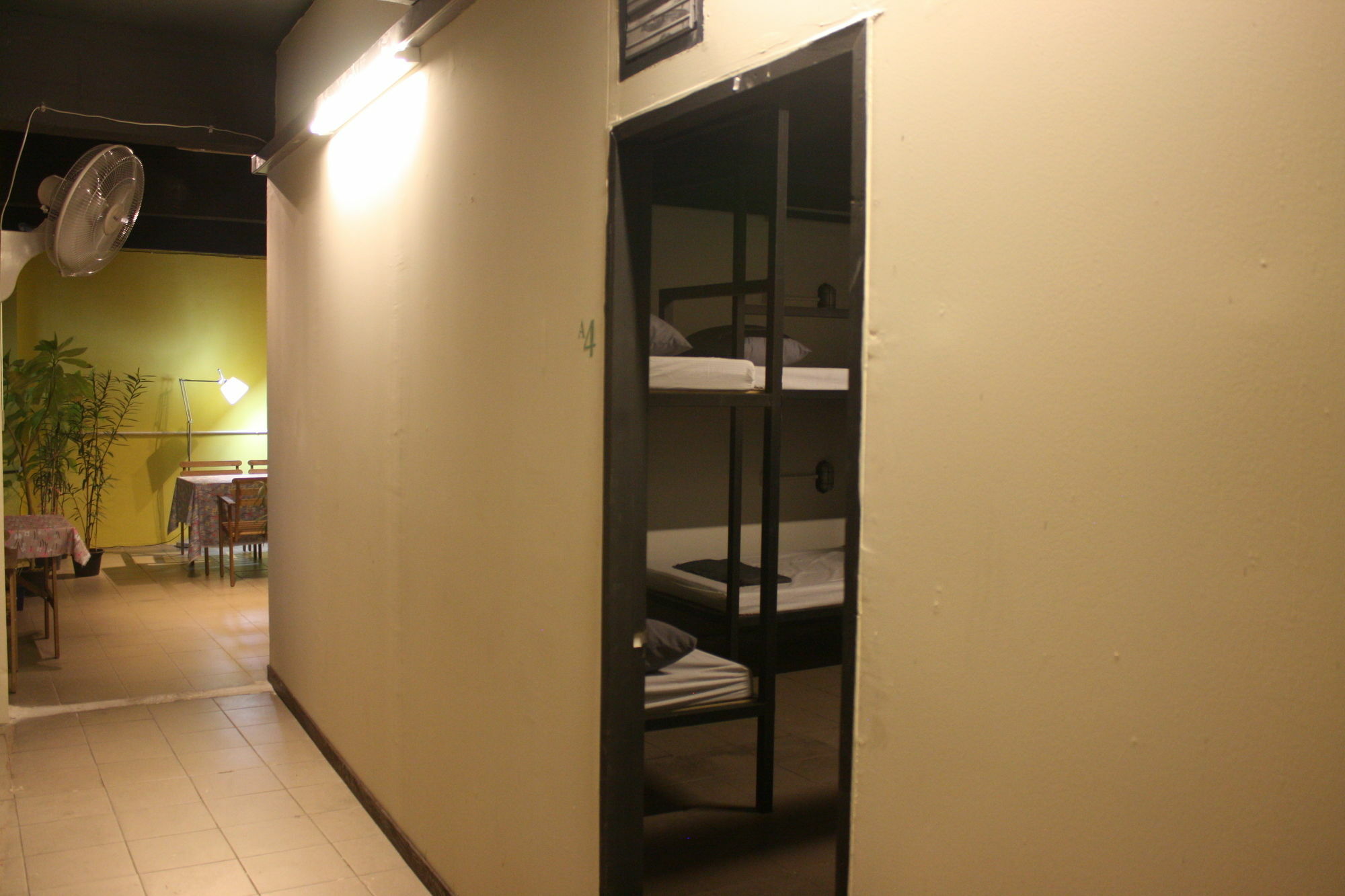 The Mixx Hostel Bangkok Extérieur photo